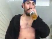 cerveza y paja