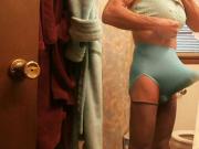 Joanies bathroom