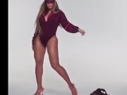 Beyonce moaning and showing her phat booty