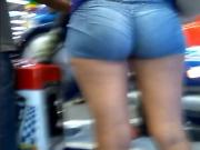 hot rich lady with short