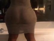 twerking 2