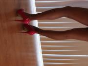 I feel kinky in pinky