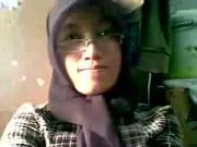 bertudung cium