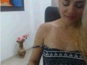 Brazilian girl take of her bra