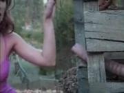 Alien fucked a babe