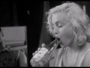 Madonna Sexy Blowjob Imitation - Truth or Dare 1991