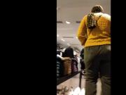 REAL WIFE WITH A PERFECT ASS RIDING IN CHRISTMAS IS COMING