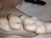 Wife's sexy toes