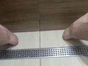 Looong cumshot in shower