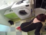 Tranny pissing & licking
