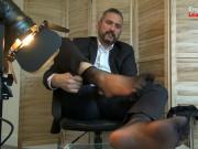 Suited Master shoes off formal shoes & socks PREVIEW