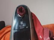 Leather vacuum cumming