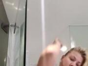 Blonde live on cam
