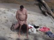 Voyeur tapes this parents on the beach