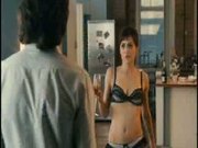 Brittany Murphy in Love and Other Disasters 