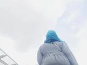 UK candid somali hijabi huge ass milf teasing me in abaya