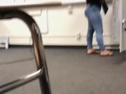 Look at her thighs!!
