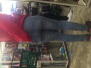 BLACK 18 YEAR OLD BOOTY IN JEANS