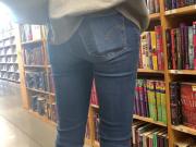 Sexy Lean Candid Jeans bookworm
