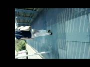 white trousers,