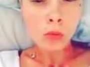 she's teasing af