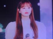 LOONA Chuu cock teasing