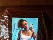 Miley Cyrus cumtribute