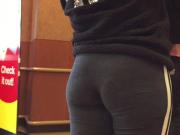 Thick PAWG in Grey Tights