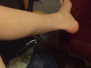 Filming the gf using a dildo on her shaved pussy