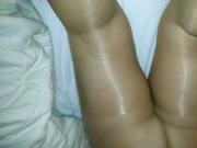 Cumming on wife's feet in nude tights