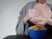 Let Mommy Make You Breakfast