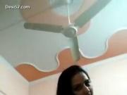 Desi girl fingering