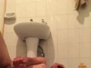 Twink Boy Wank in the Bathroom