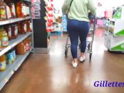 Candid sexy thick mom in spandex & quick creep on guys chick