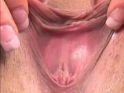 Outer lips spread 4