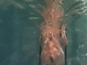 Japanese shaved paipan girl underwater2