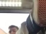exhibitionniste on bus