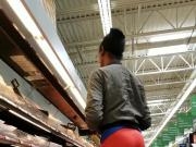 Wal-Mart Creep Shots ebony teen with short shorts huge toe!