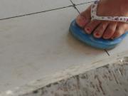 Mature feet