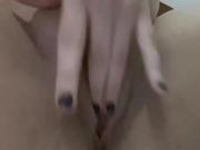 Kurva masturbira bitch masturbation