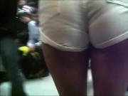 sensual teen camino a clases