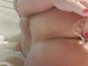 Pussy play moaning and squirting