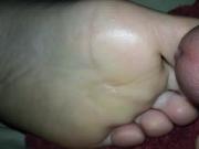 Cum on wife beautiful toes & soles