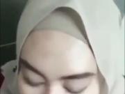 Tudung Putih Gebu