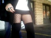 Nice Legs in Netz Nylons