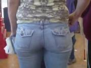 NICE ASS IN JEANS