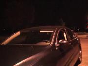 Teen laesst sich am Parkplatz ficken