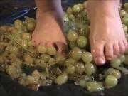 FF24 BBW crushes grapes part 2