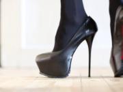 Leather high heels and opaque stocking
