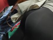 Hot big booty in leggings candid